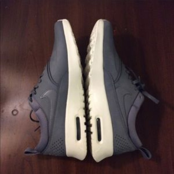 NEW NIB Nike Air Max Thea - Picture 6 of 7